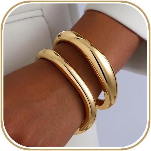 2pcs Gold Bangle Bracelets for Women, Trendy Hinged Cuff Open Wide Chunky Gold Bracelet Stack Arm Cuff Jewelry for Women