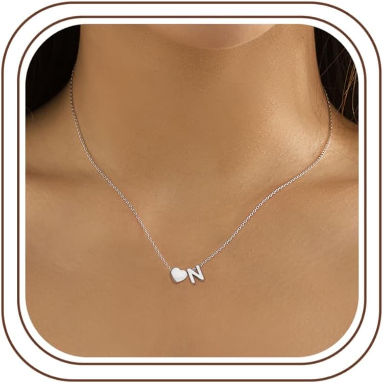 LOLIAS Collier Personnalisé Collier Initiale Coeur Collier Lettre Femme Argent Acier Inoxydable Nom Collier avec Petit Pendentif Lettre Coeur Collier prenom Personnalisé Femmes Filles Cadeaux