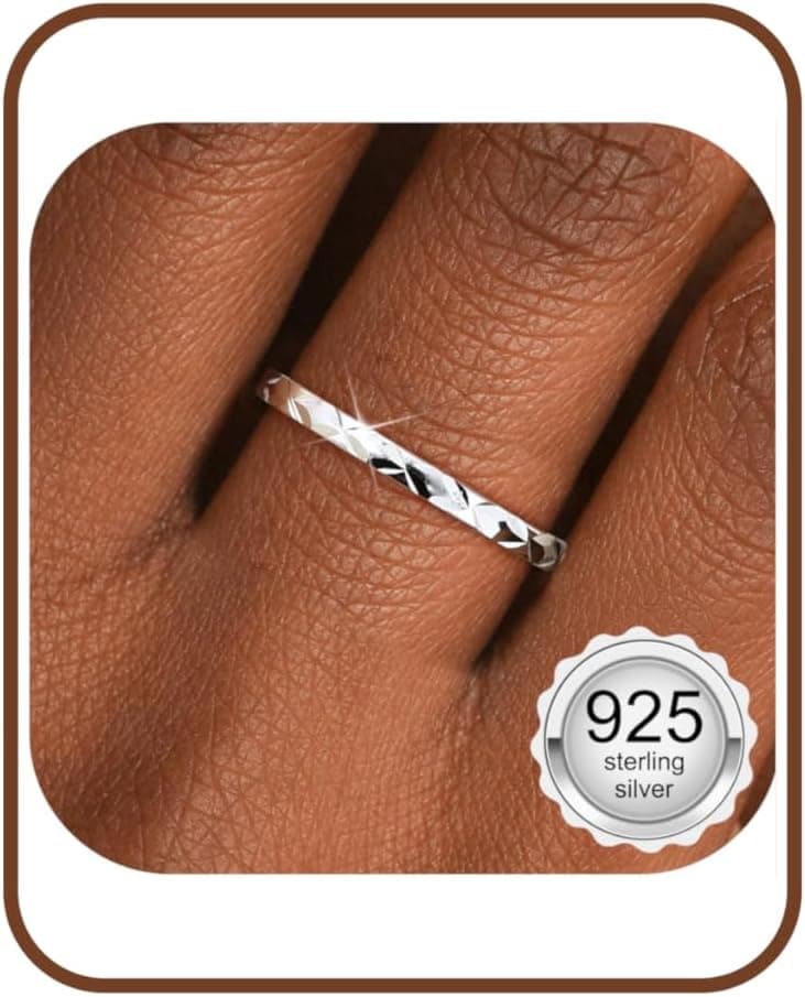 Milacolato Bague Argent 925 Pour Femme Filles, Bagues Fines En Argent Sterling Plaqué Or Blanc 18 Carats, Surface De Coupe De Diamant Géométrique De 1,5mm, Bague De Promesse Fiançailles, Taille 52-64